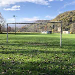 record.cover.alt|default(record|title)